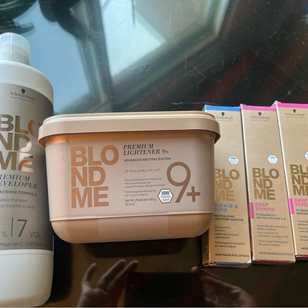 Schwarzkopf BLONDME Pro Set Brand New (Bought recently at Mat&Max) ✨